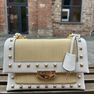 Cece Medium Straw and Studded Shoulder Bag - жіноча сумочка Michael Kors у плетеному дизайні