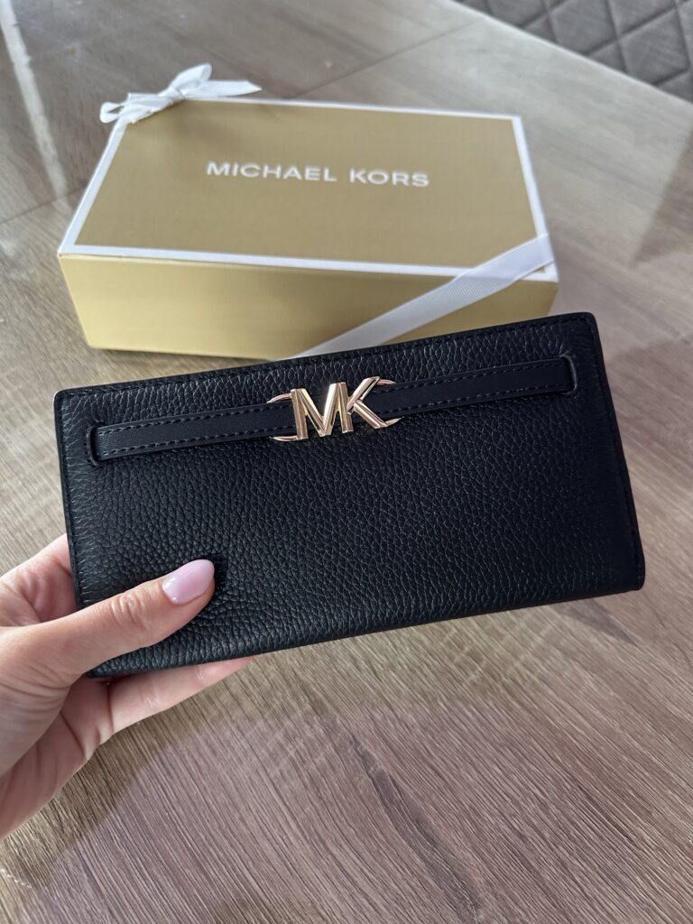 Reed Large Pebbled Leather Wallet у кольорі Black - жіночий гаманець Michael Kors