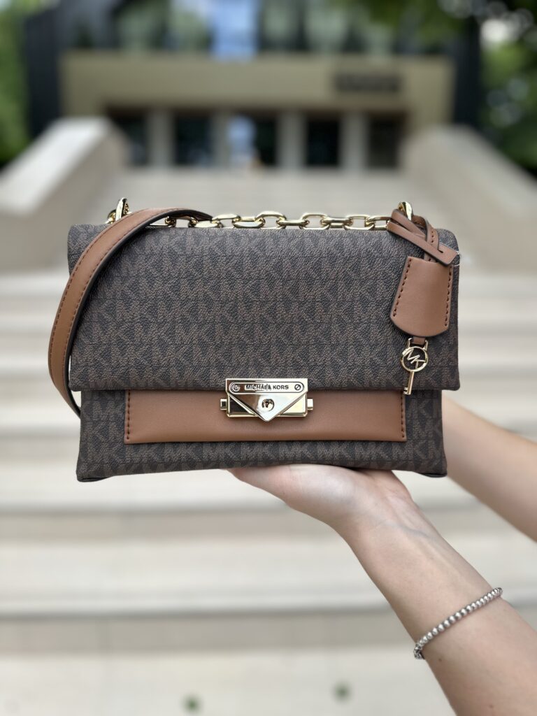 Cece Medium Logo Shoulder Bag у кольорі Signature Brown - жіноча сумочка Michael Kors