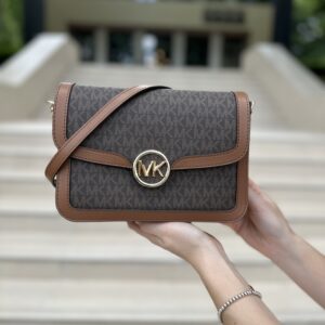 Leida Medium Signature Logo Shoulder Bag - жіноча сумочка Michael Kors у фірмове лого