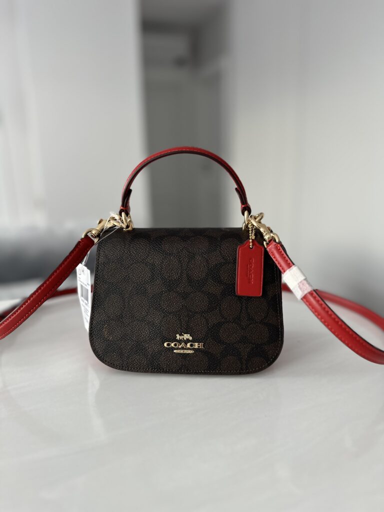 Lysa Top Handle Bag In Signature Canvas у кольорі Walnut Bold Red - жіноча сумочка Coach