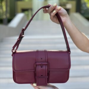 Colby Medium Leather Shoulder Bag - жіноча сумочка Michael Kors у ягідному кольорі