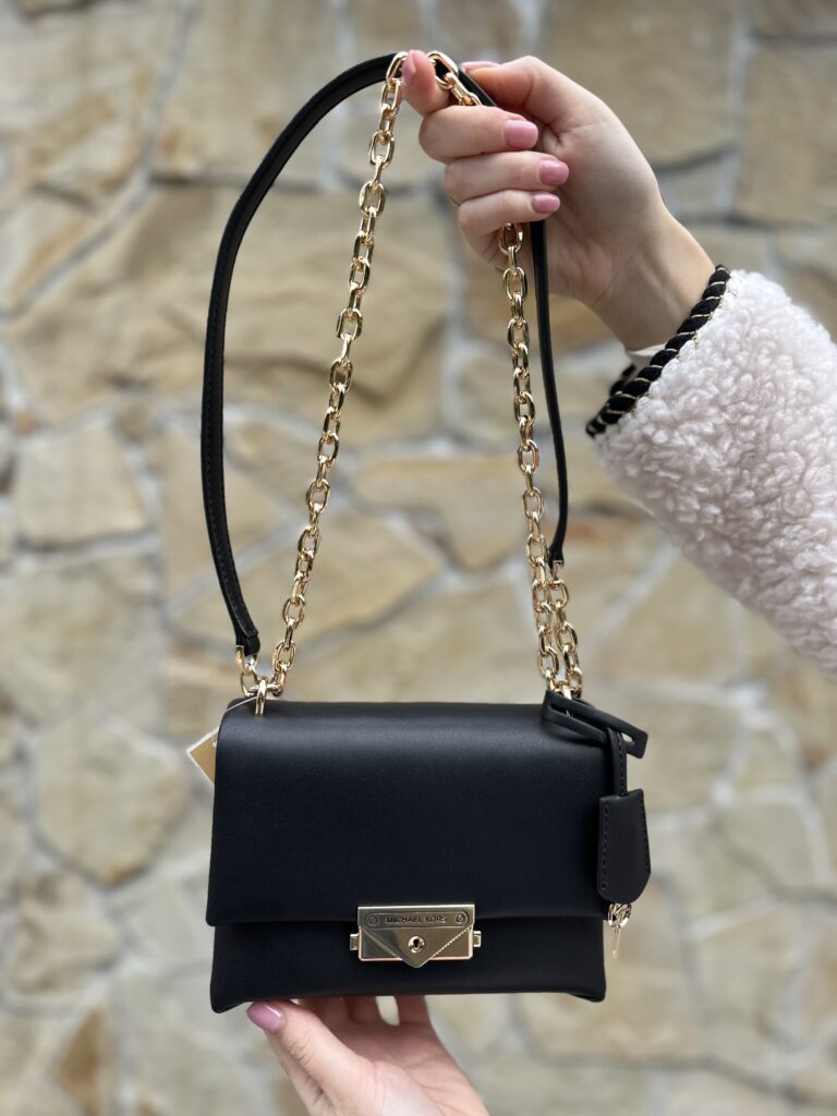 Cece Small Shoulder Bag у кольорі Black - жіноча сумочка Michael Kors