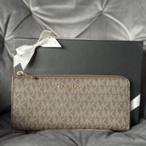 Jet Set Travel Large Logo Quarter-Zip Wallet Brown - жіночий гаманець Michael Kors