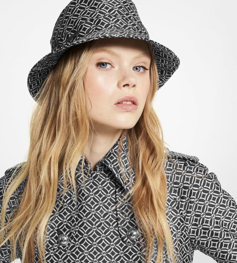 Logo Jacquard Bucket Hat у кольорі Bone - жіноча панама Michael Kors