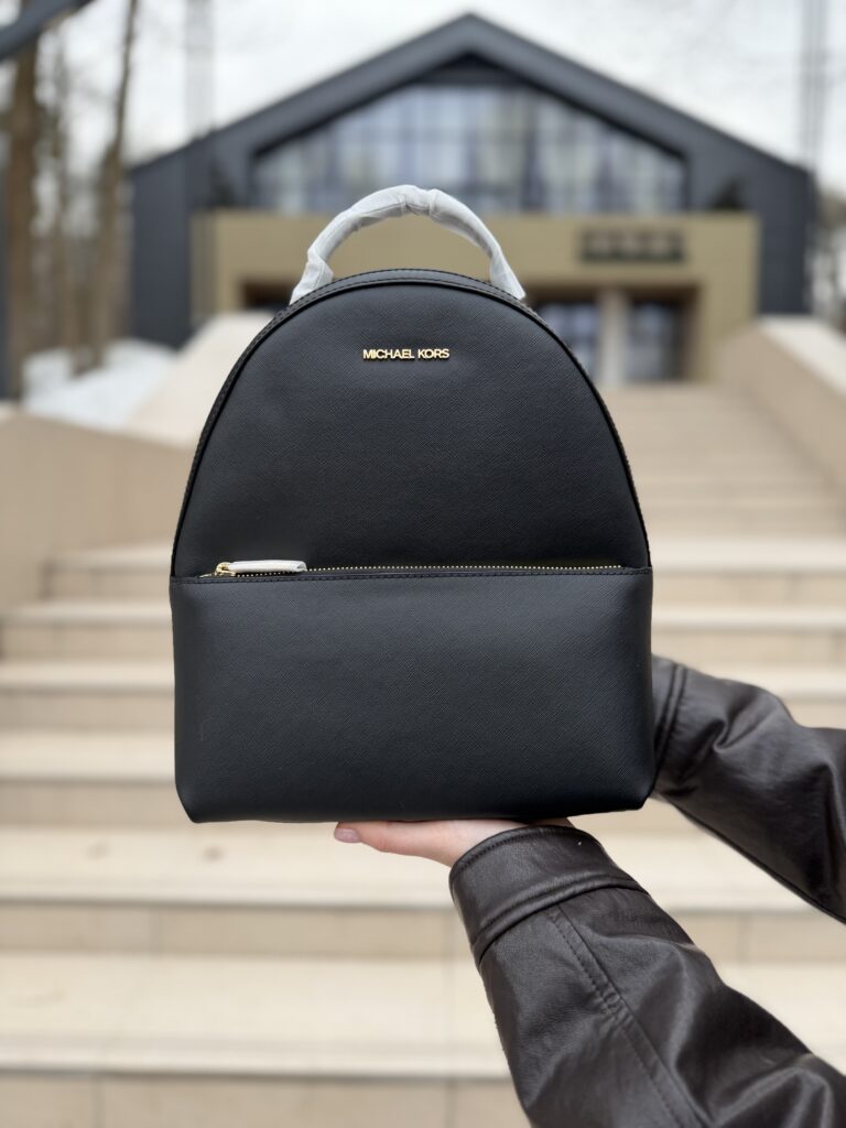 Sheila Medium Backpack у кольорі Black - жіночий рюкзак Michael Kors