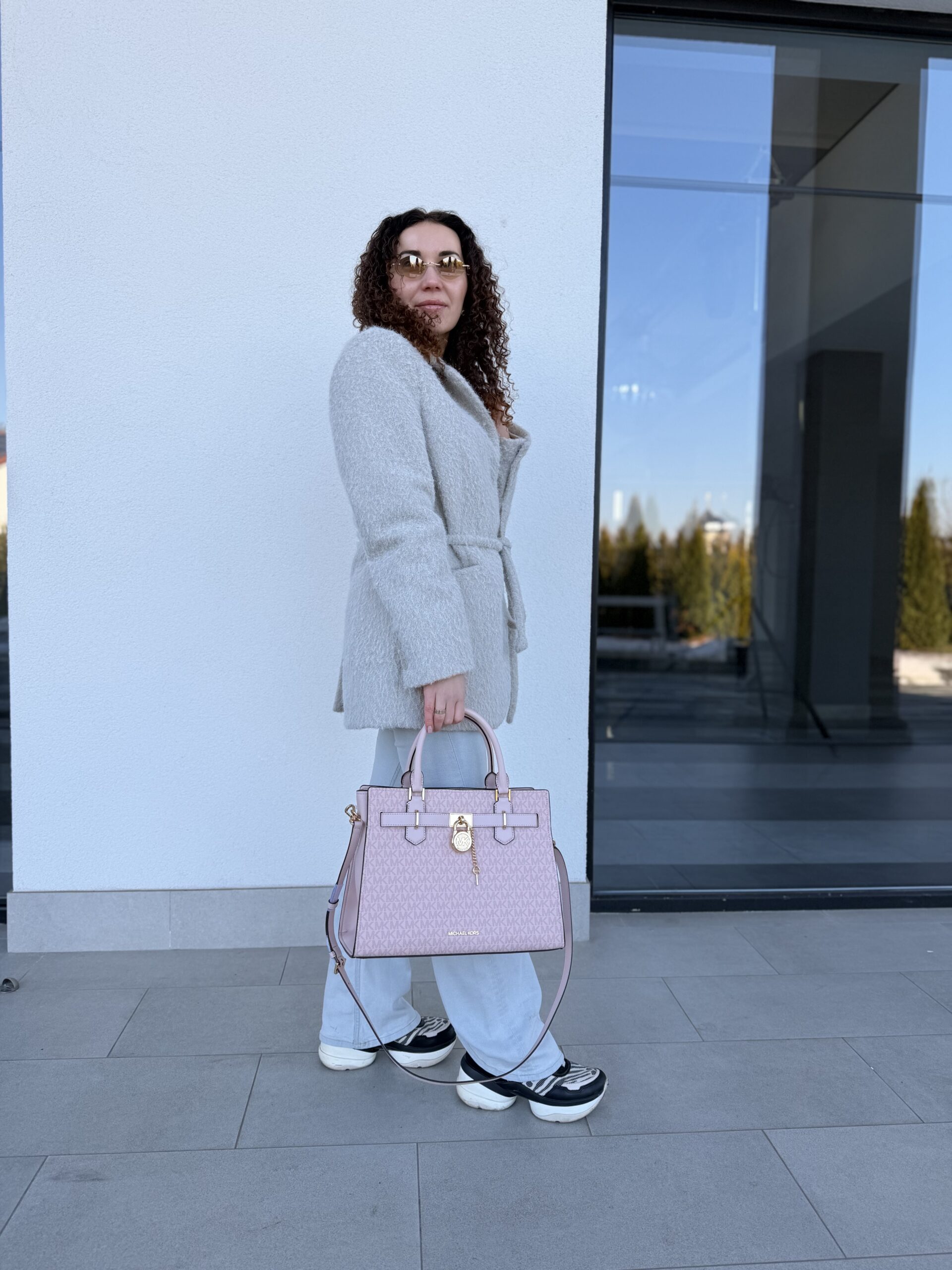 Hamilton Medium Signature Logo Satchel у кольорі Powder Blush - жіноча сумочка Michael Kors - Зображення 2