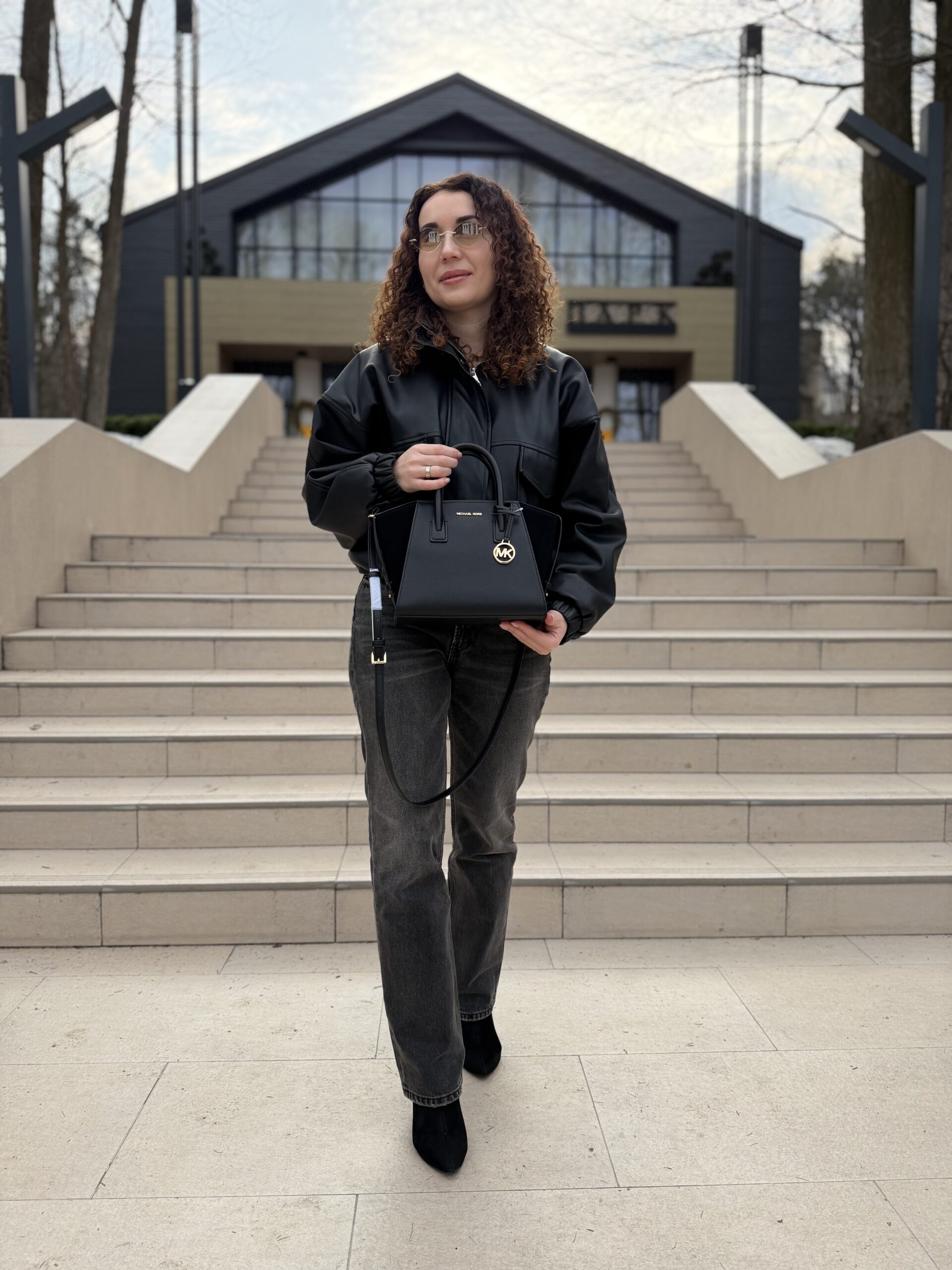 Avril Small Pebbled Leather Satchel у кольорі Black — жіноча сумка Michael Kors - Зображення 5