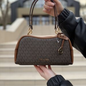 Cecily Small Signature Logo Shoulder Bag у кольорі Brown — жіноча сумка Michael Kors