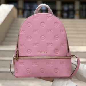 Rhea Medium Logo Debossed Backpack у кольорі Carnation — жіночий рюкзак Michael Kors