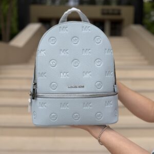 Rhea Medium Logo Debossed Backpack у кольорі Pale Ocean — жіночий рюкзак Michael Kors