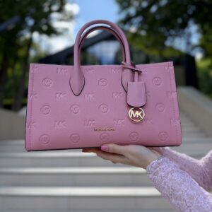 Mirella Medium Logo Debossed Satchel у кольорі Carnation — жіноча сумка Michael Kors