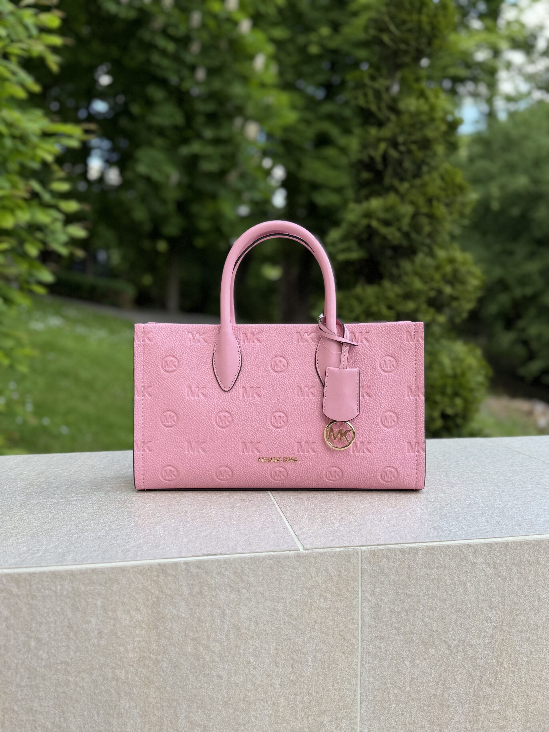 Mirella Medium Logo Debossed Satchel у кольорі Carnation — жіноча сумка Michael Kors - Зображення 10