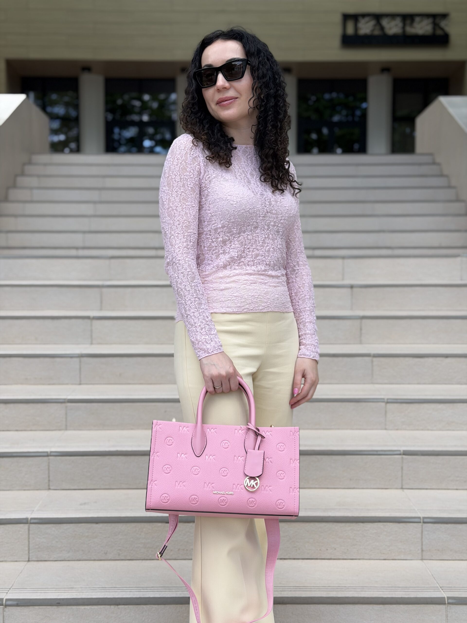 Mirella Medium Logo Debossed Satchel у кольорі Carnation — жіноча сумка Michael Kors - Зображення 9