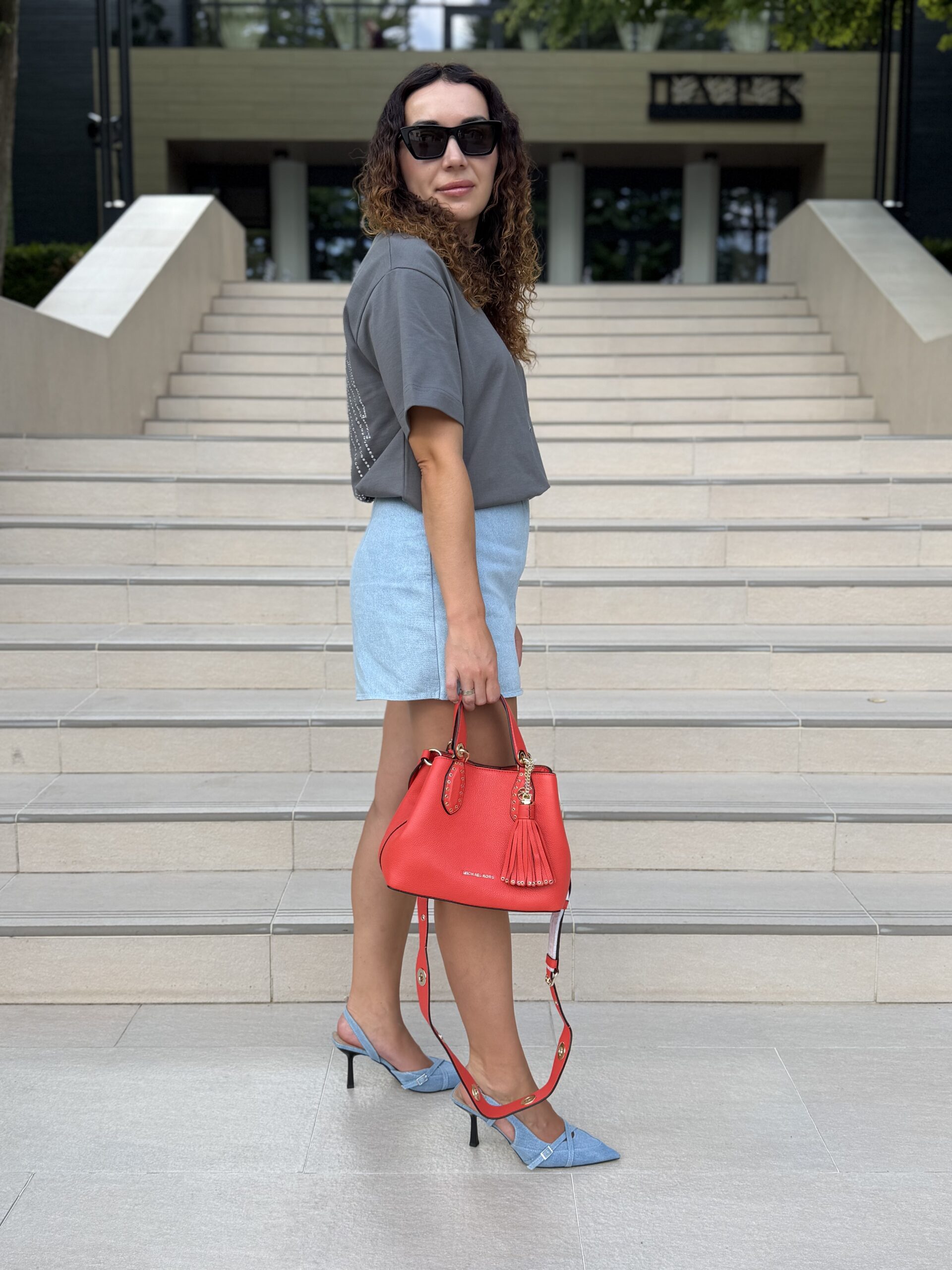 Brooklyn Small Pebbled Leather Satchel у кольорі Sea Coral - жіноча сумочка Michael Kors - Зображення 5