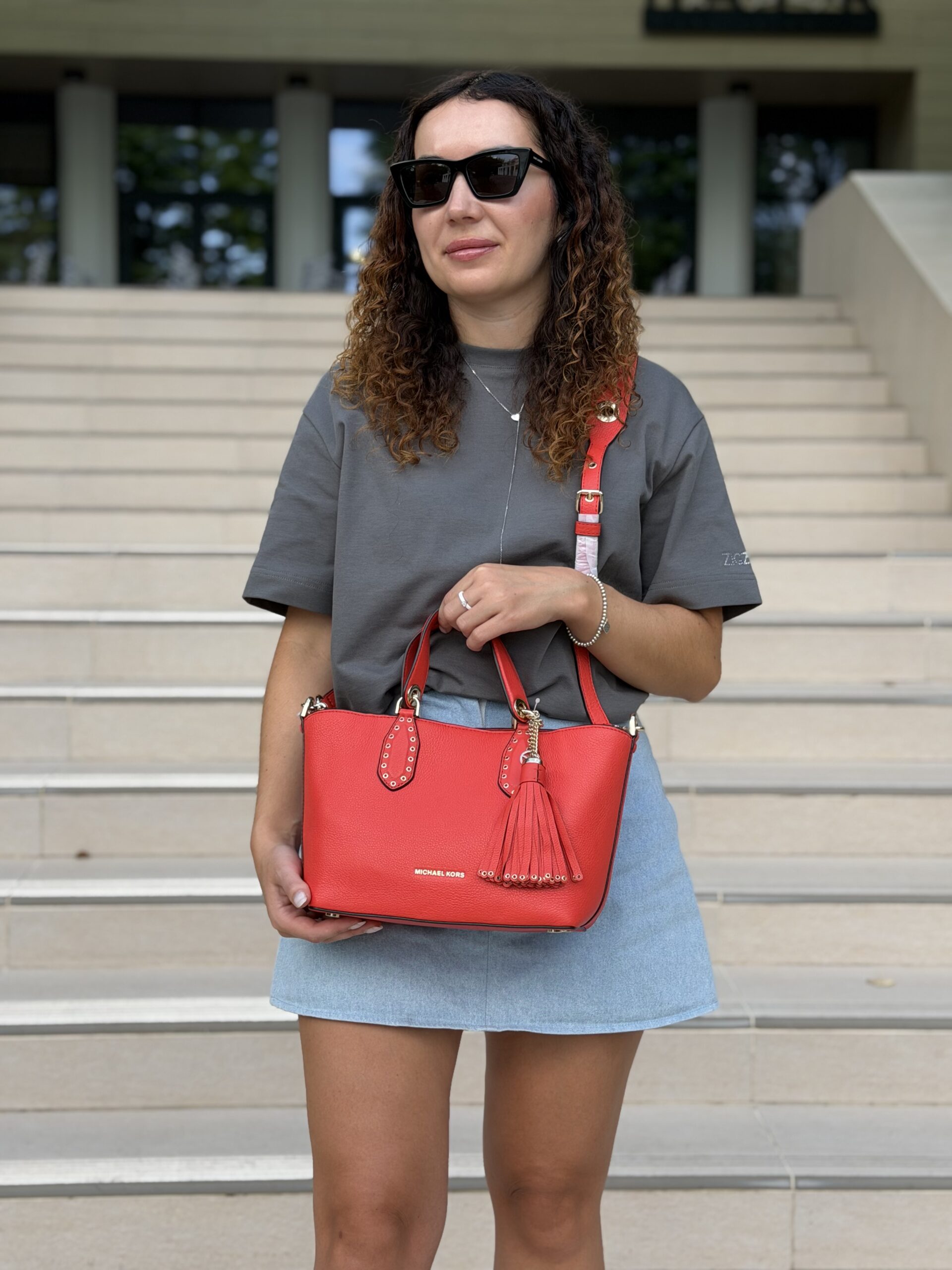 Brooklyn Small Pebbled Leather Satchel у кольорі Sea Coral - жіноча сумочка Michael Kors - Зображення 3