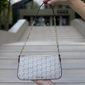 Empire Medium Chain-Link Pochette у кольорі Vanilla Luggage - жіноча сумочка Michael Kors